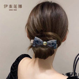 伊泰莲娜浅粉半透蓝蝴蝶结仿水晶发夹 7.8CM鉄夹轻奢顶夹脑后勺