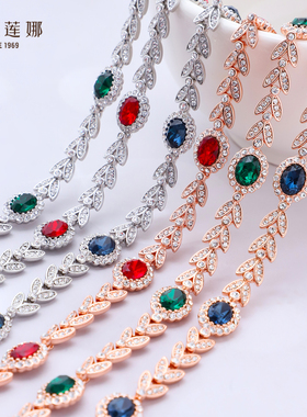 伊泰莲娜高贵典雅祖母绿项链女