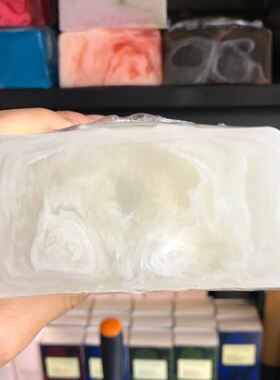 施丹兰授权正品香氛保湿精油皂