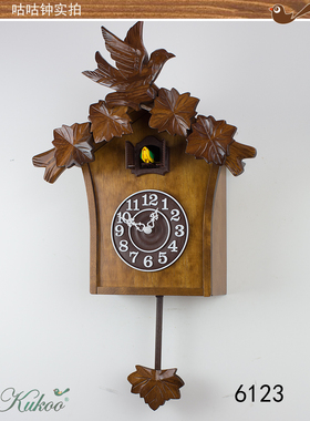 实木雕刻布谷鸟钟光控咕咕钟石英挂钟壁挂钟叶鸟手工雕刻钟摆摆动