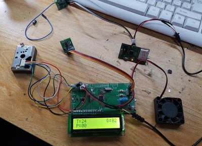 Stm32单片机 pm25检测 温湿度检测 lora转wifi app接收显示
