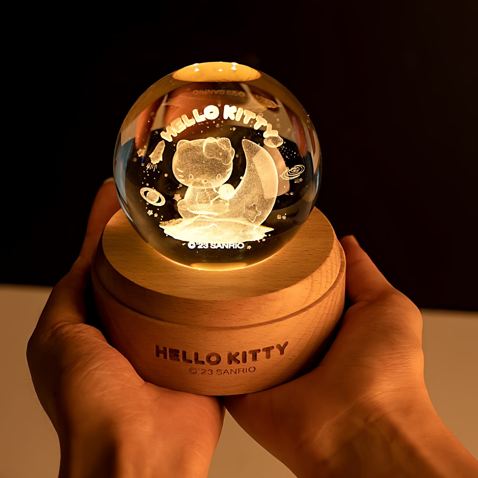 三丽鸥helloKitty库洛米发光水晶球摆件圣诞礼物生日礼物哈喽kt猫