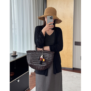 一体机夏日防晒空调衫纸片感夏季薄款透气慵懒风宽松长袖披肩罩衫