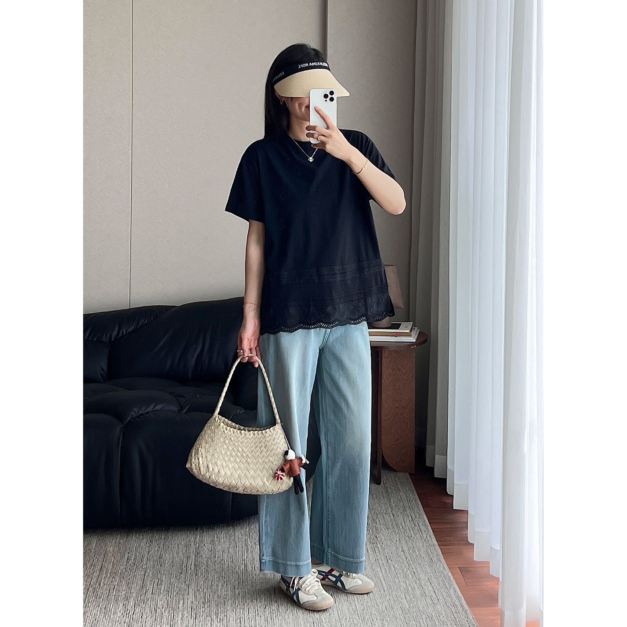 纯棉蕾丝拼接刺绣镂空百搭短袖T