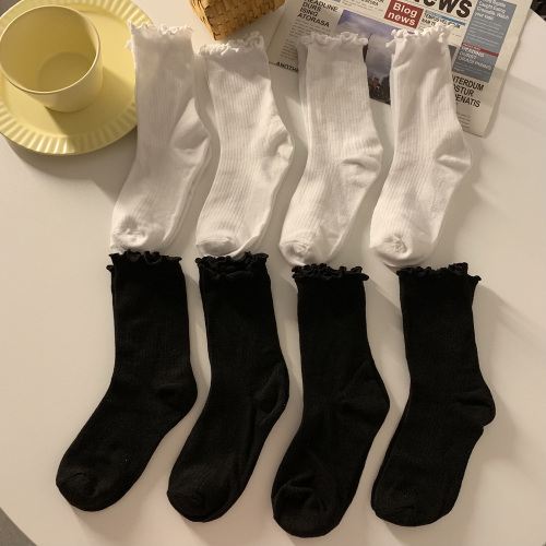 Real shot of solid color mid-calf socks for students, Japanese versatile socks for women, autumn and winter sports pile socks, four pairs