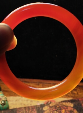 乡村小口径老红玛瑙磨砂玛瑙手镯圆条民族风本命年镯子女小款手环