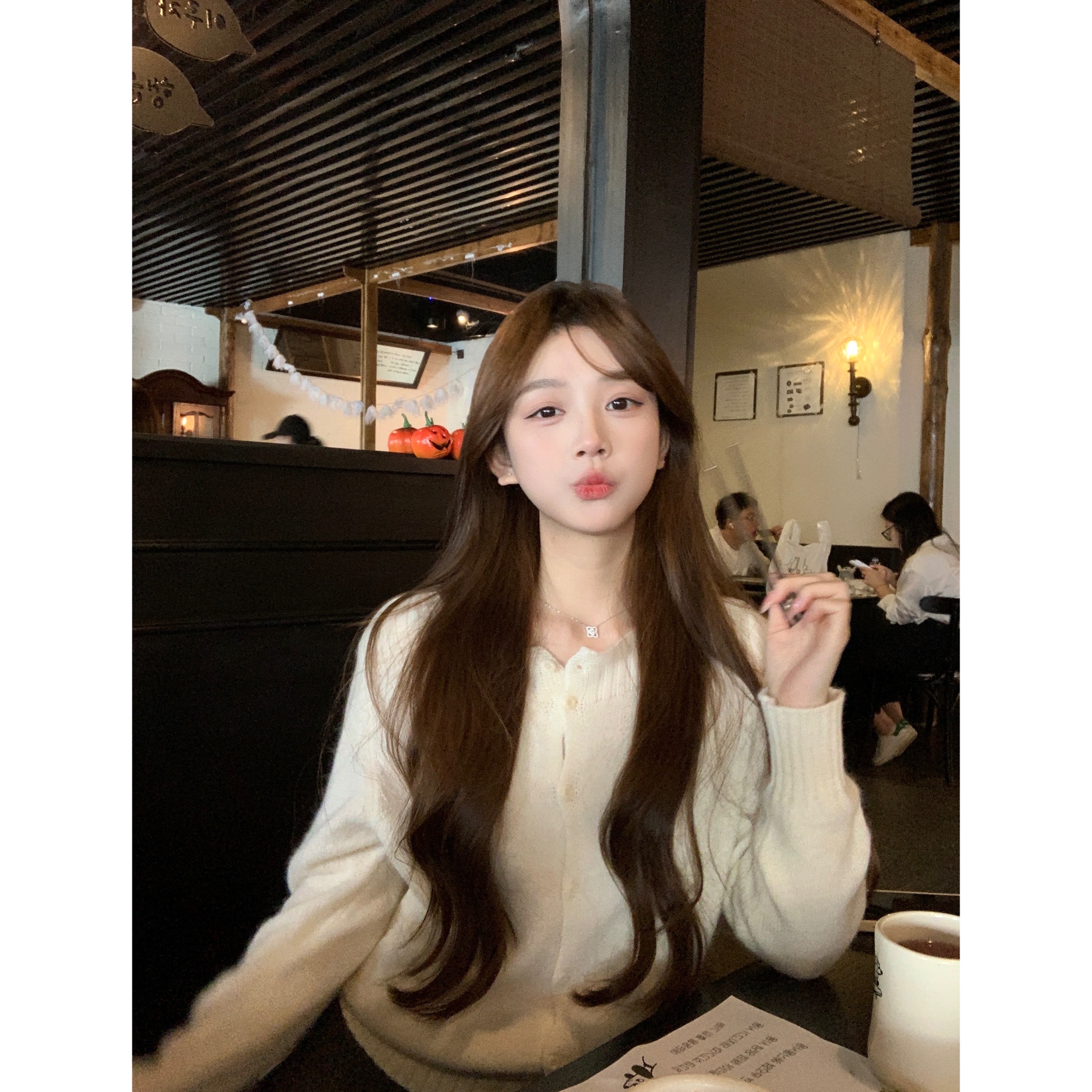 BBen 单排扣针织开衫毛衣外套女秋冬2025新款高级感温柔风打底衫