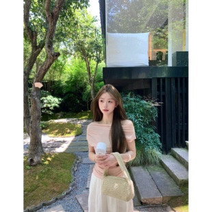 设计感上衣 2025新款 BBen 天丝羊毛斜肩收腰t恤女夏季