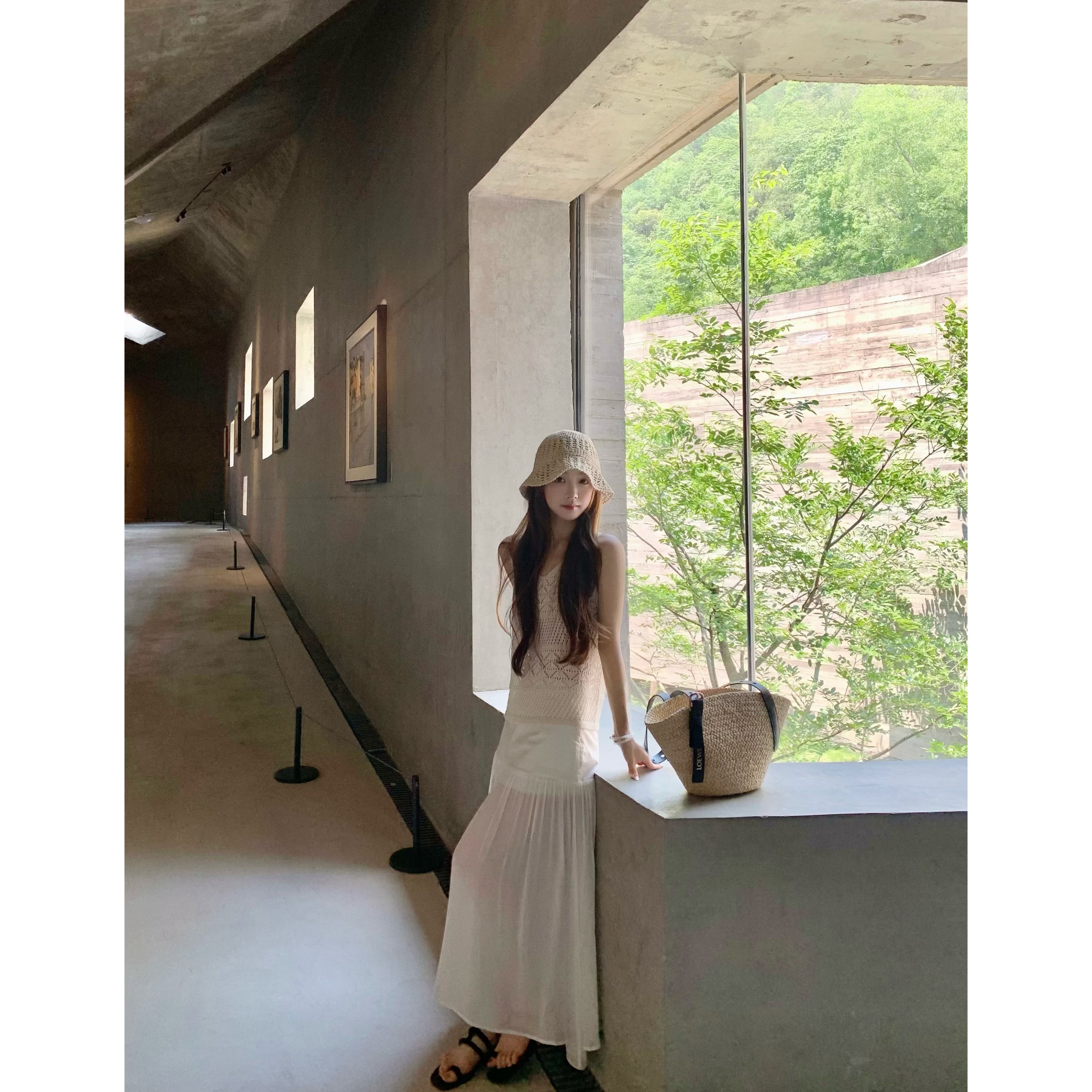 BBen 雕花美术馆 进口和纸纱钩花工艺无袖上衣女夏2025新款小衫