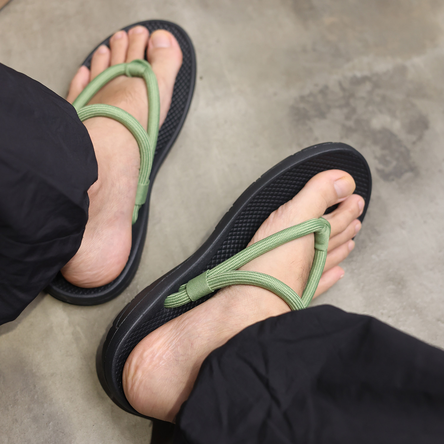 进口男士凉鞋两用人字拖二合一夏季休闲外出夹趾拖鞋两穿开车下水