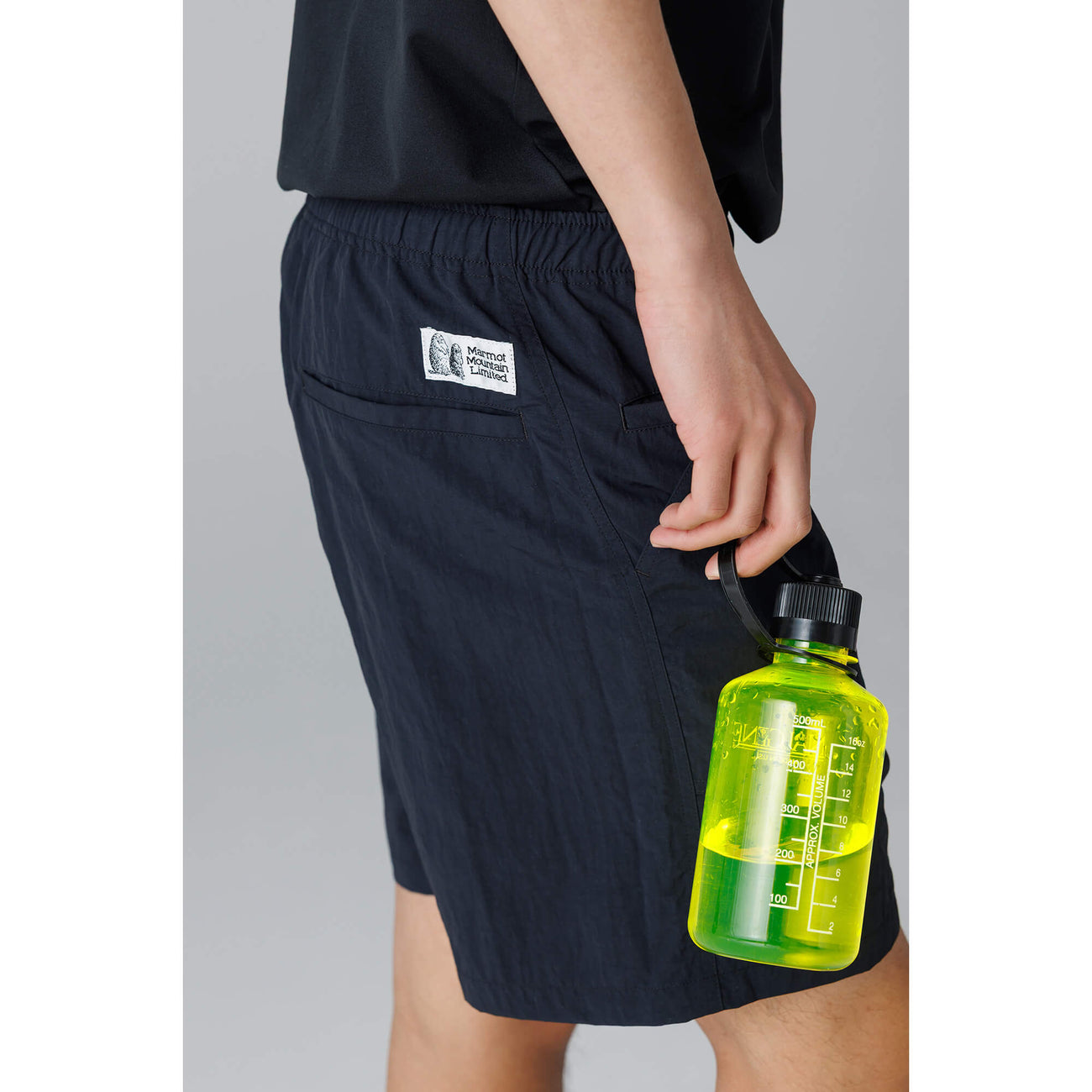 marmot土拨鼠男士运动短裤防泼水