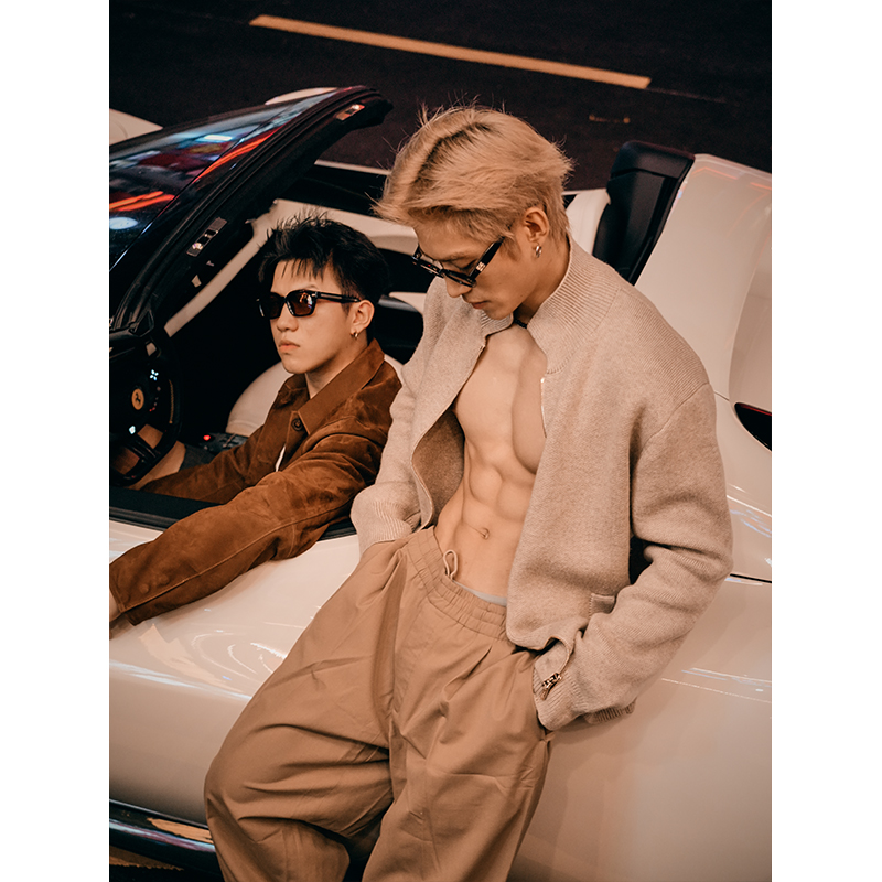 SEE ALSO『国王的礼物』超精纺绵羊毛老钱新贵风翻领拉链夹克外套