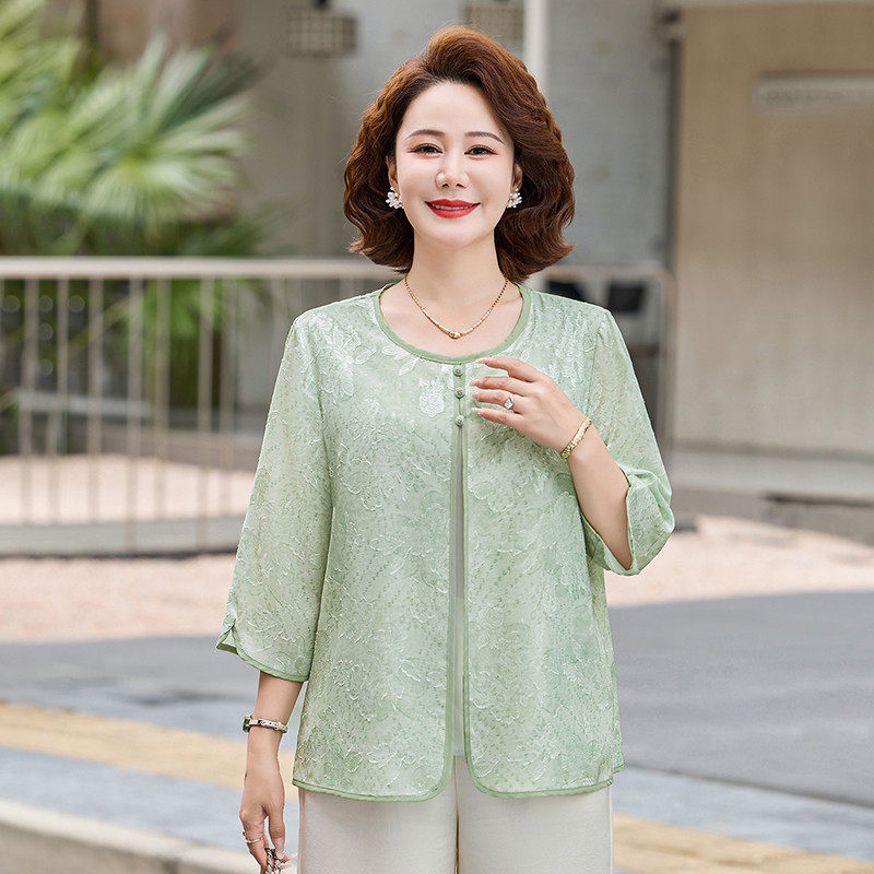 中老年女装夏季七分袖蕾丝上衣胖
