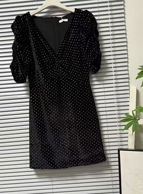 0126-36法式复古黑色丝绒烫粉波点V领连衣裙女泡泡袖收腰气质裙