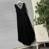28极简风黑色V领无袖 连衣裤 女收腰显瘦中长款 0204 高级感连体裤