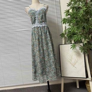 碎花吊带连衣裙女度假风蕾丝收腰中长裙温柔时尚 1224 12法式