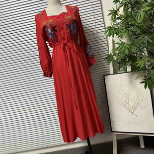 1113 收腰显瘦气质长裙拍照穿搭 48民族风重工刺绣连衣裙红色长袖