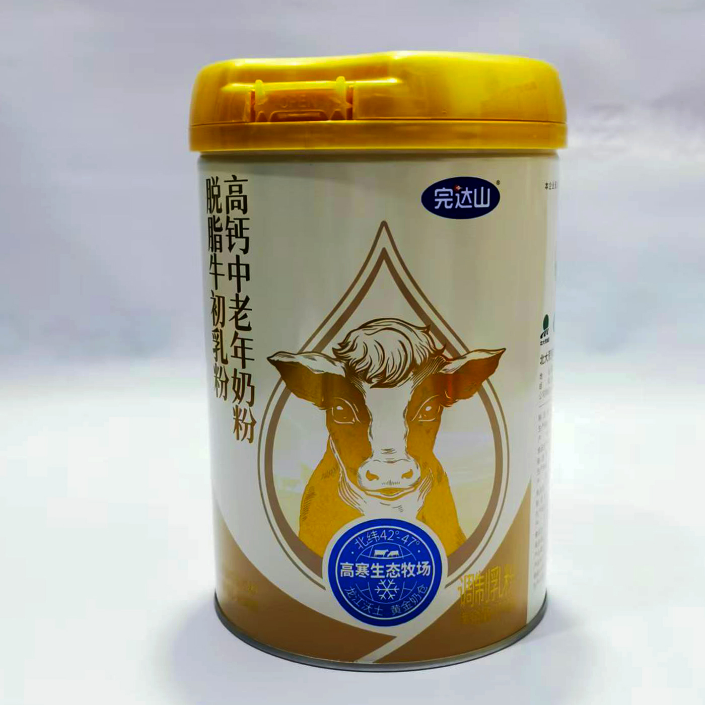 完达山脱脂牛初乳粉高钙中老年奶粉700g/罐牛奶粉