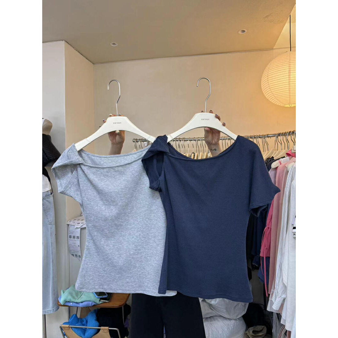 FIFTEEN 设计感斜肩T恤夏季简约露肩纯色百搭短袖显瘦上衣1992