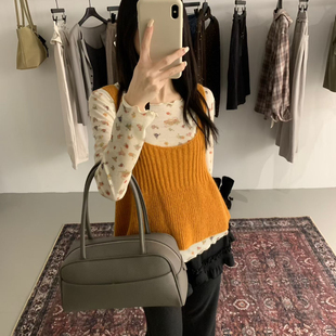 韩版叠穿背心两件套女26初秋新款圆领针织马甲长袖打底衫套装916