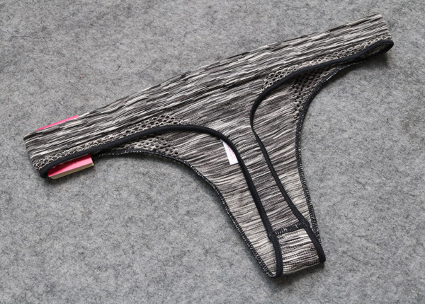 满包邮大码女瑜伽健身运动舞蹈一片式无痕打底性感内裤丁字裤T裤