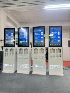 新款街电3.0屏幕机高清液晶显示屏，支持定制，大量现货厂家直销