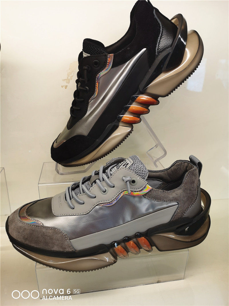 日泰男鞋2021年青年秋季运动鞋系带休闲鞋潮流爆款2831s21171