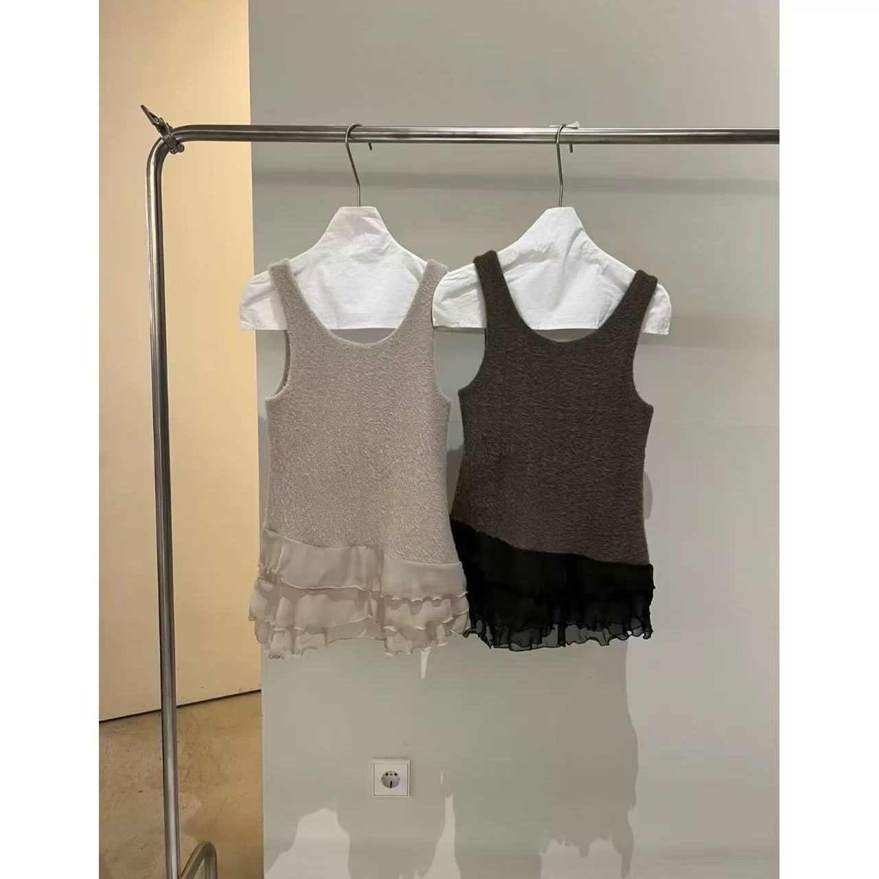 现 bubble韩代love you so much冬款花边吊带背心 实体秒发