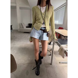 现bubble韩代WEARABLE-L韩国新款温柔镂空颗粒感系扣开衫实体秒发