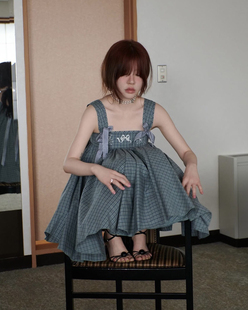 韩国freckle夏甜美小羊刺绣格纹蓬蓬连衣裙背带半身裙度假小个子