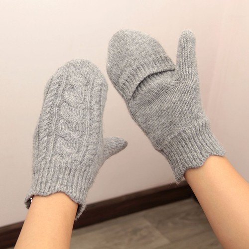 订单双层文艺素色绞花连指手套