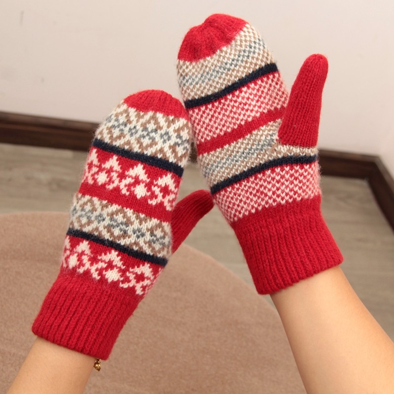 羊毛全包指加绒加厚手套复古花纹