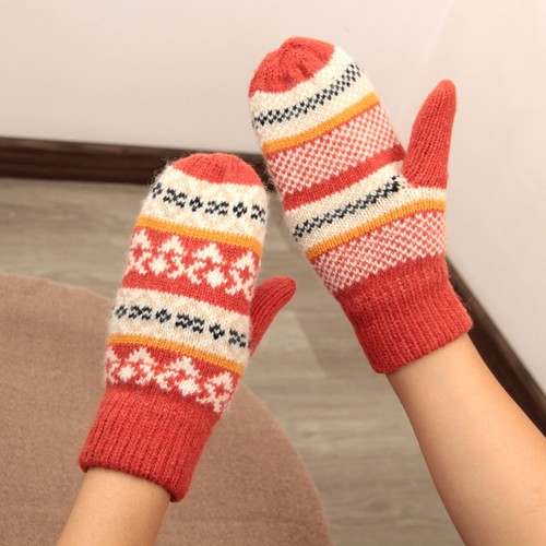 羊毛加绒全包指复古花纹手套加厚