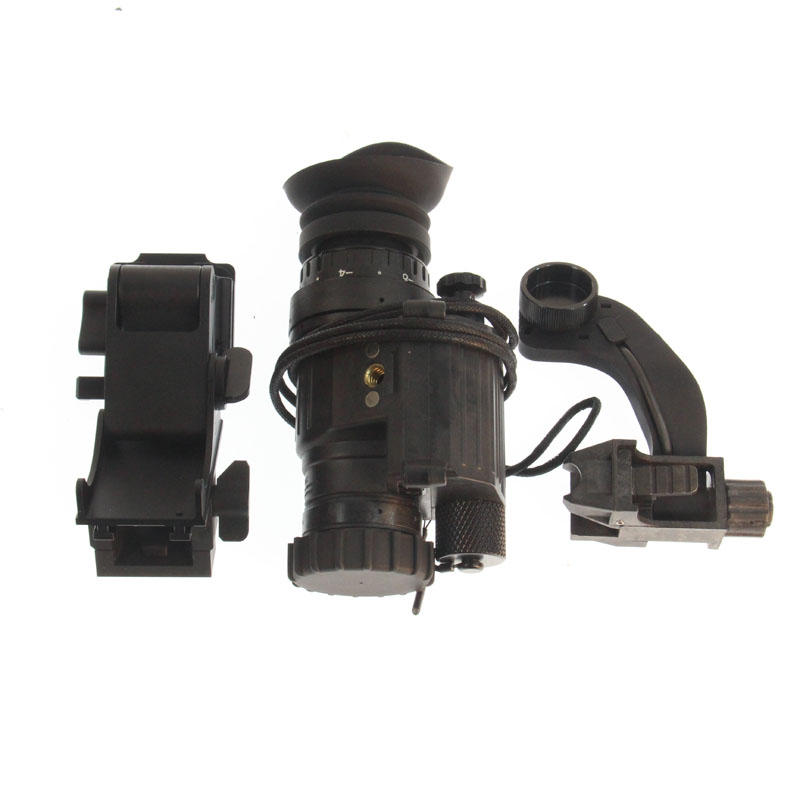 犀兕合甲 头盔用PVS14夜视仪 二代微光增像管可手持等应用