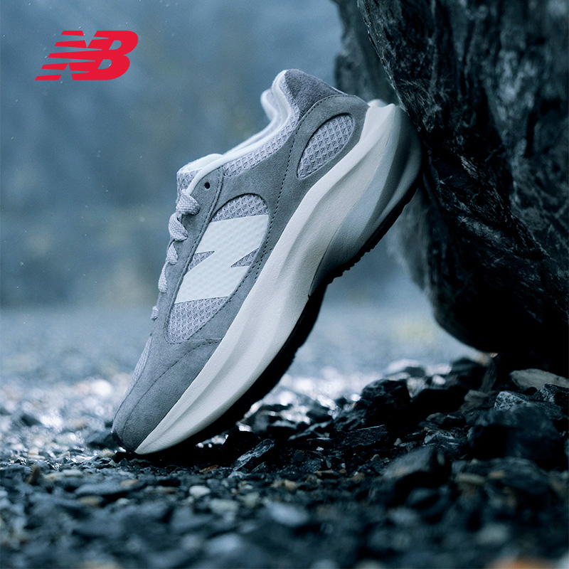 NEWBALANCE老爹鞋男女款