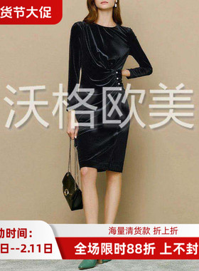 沃格 LKB秋冬新款气质黑色珍珠扣抽皱收腰显瘦优雅长袖丝绒连衣裙