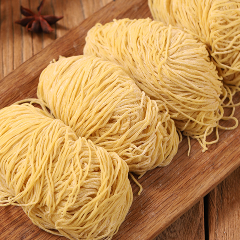 正宗广式手打鲜鸭蛋竹升面湿面条