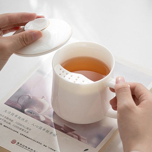 骨瓷月牙杯茶漏茶滤杯家用水杯泡茶杯陶瓷纯白金边办公杯定制logo
