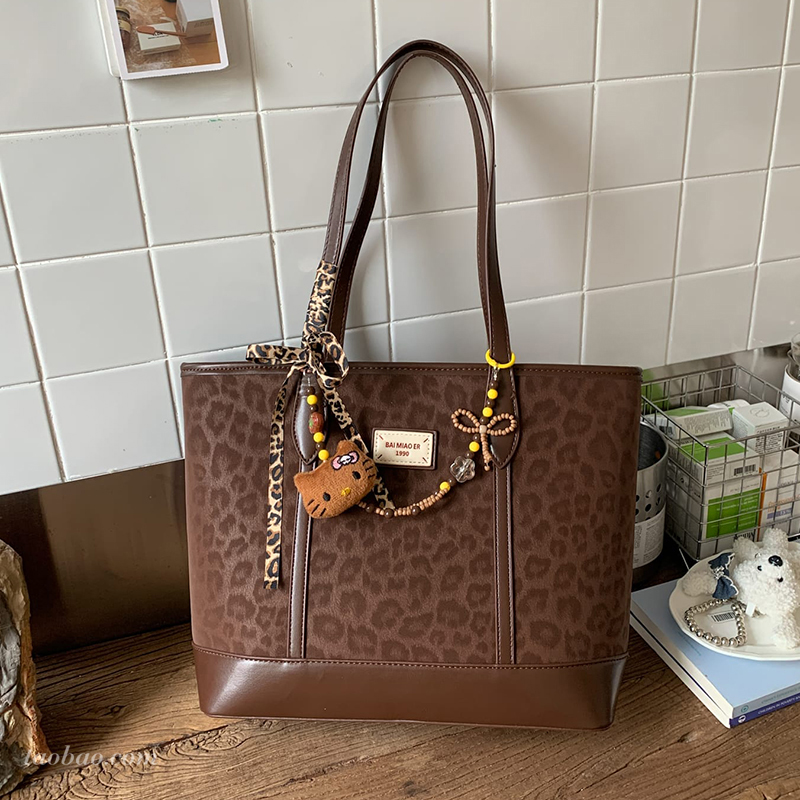 2025秋季新款潮流时尚托特包