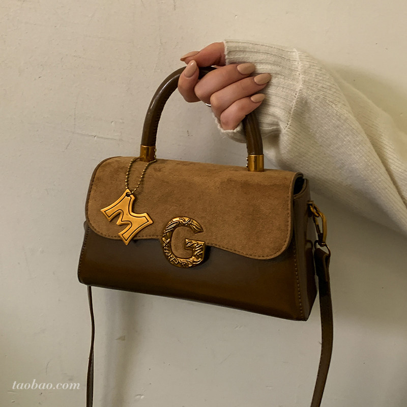 高级质感复古小包包女2026新款时尚百搭斜挎包精致超火手提小方包,箱包皮具/热销女包/男包,小方包,淘宝优惠券,粉丝福利购,淘宝优惠卷