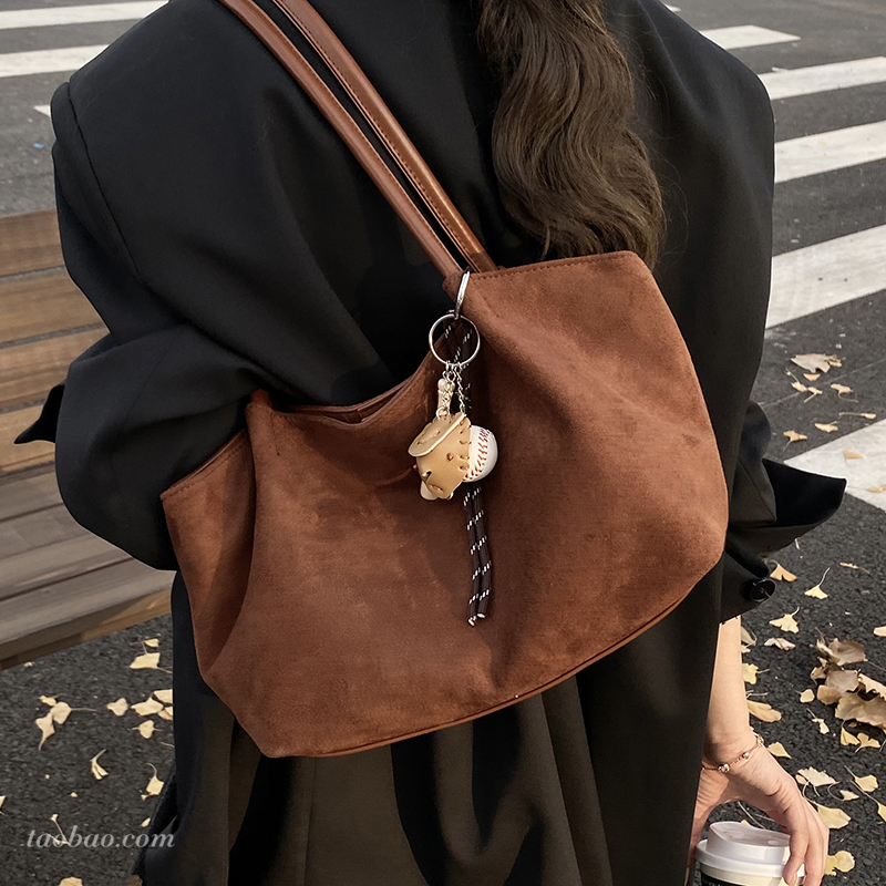 2025冬季新款潮流时尚托特包