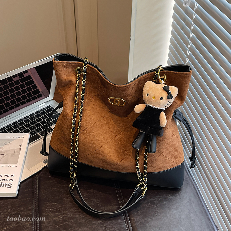 2025冬季新款潮流时尚托特包