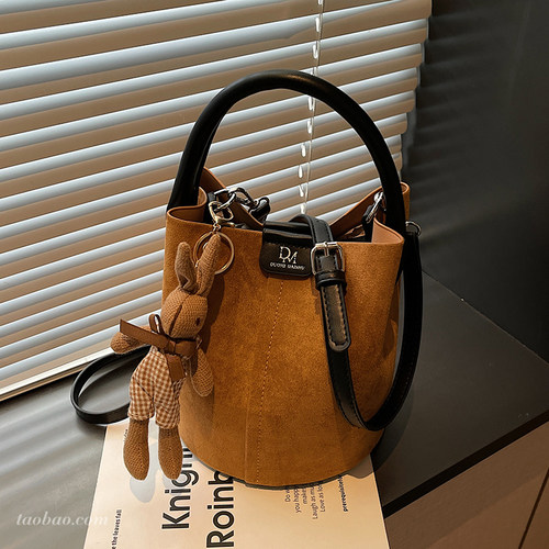 新款潮流菜篮子复古手提水桶包