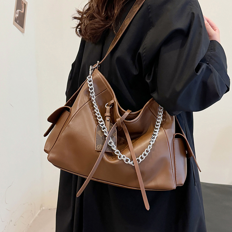 2024秋季新款大容量托特包