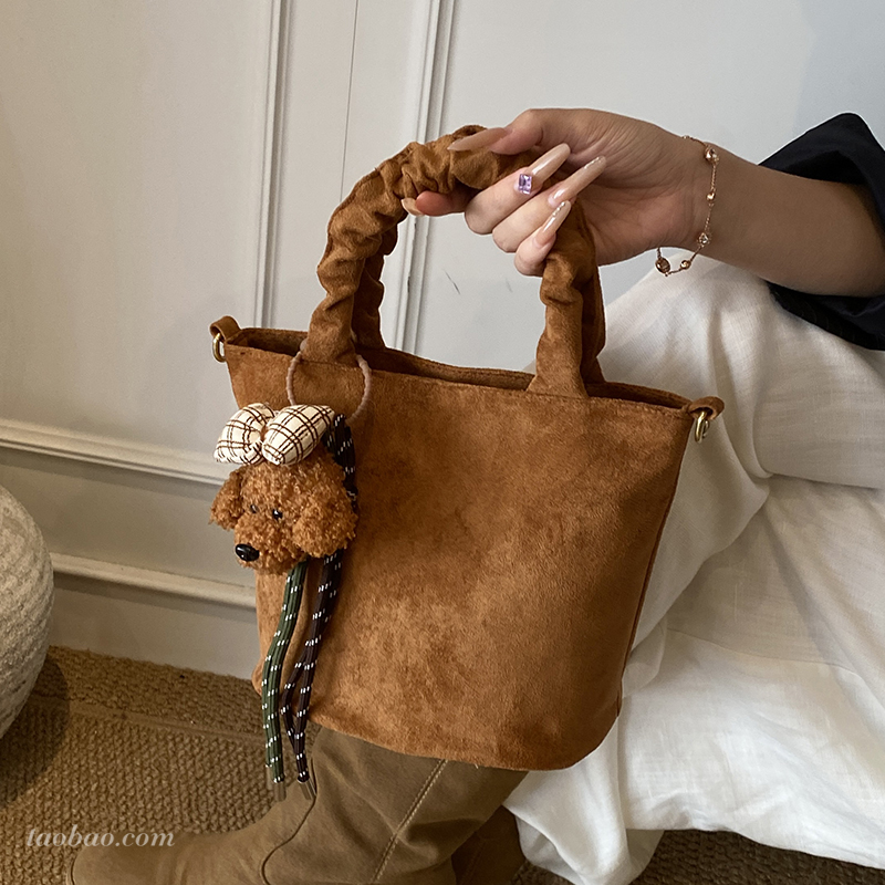 豹纹包包2025秋小众设计水桶包