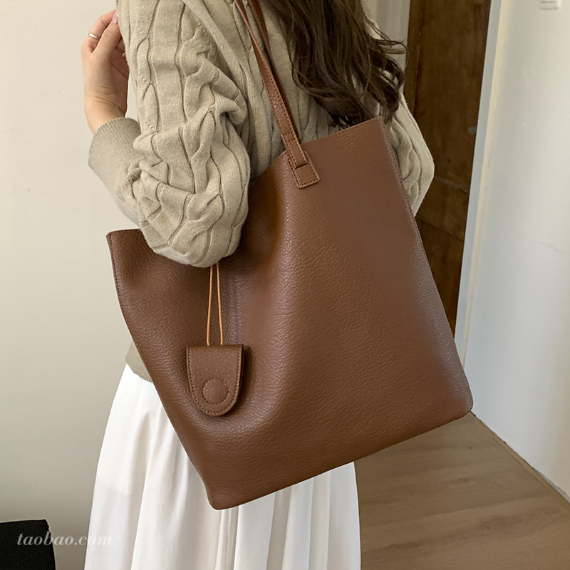 大容量通勤托特包2025冬季