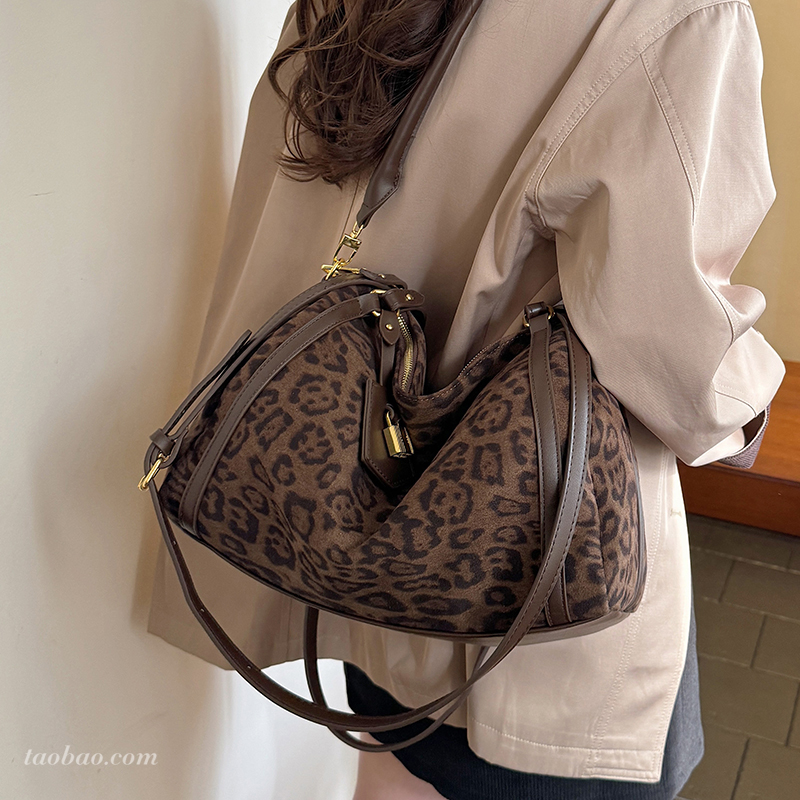 豹纹大容量通勤单肩托特包