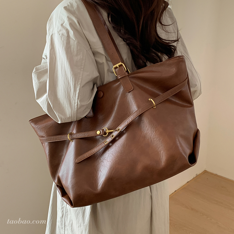 复古美拉德棕色包包女2025新款时尚大容量单肩包松弛感通勤托特包