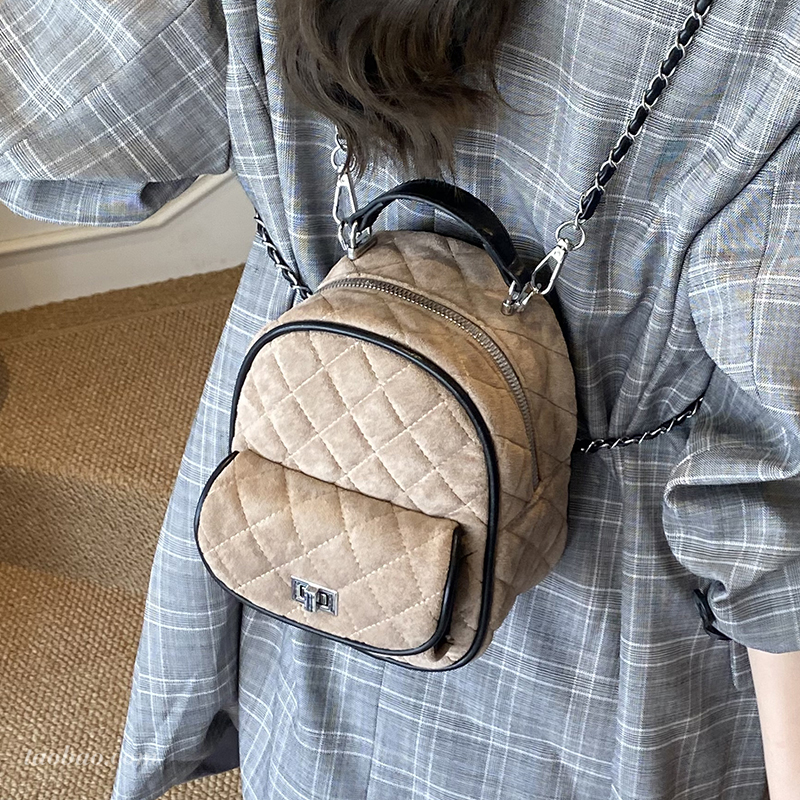 小香风菱格链条双肩包