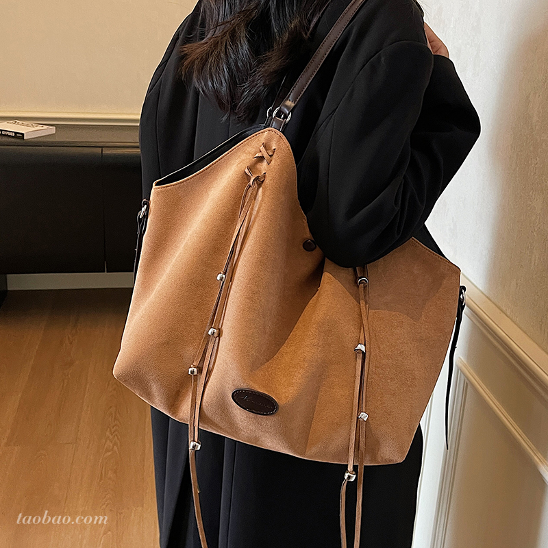 2025秋冬季新款潮流时尚托特包